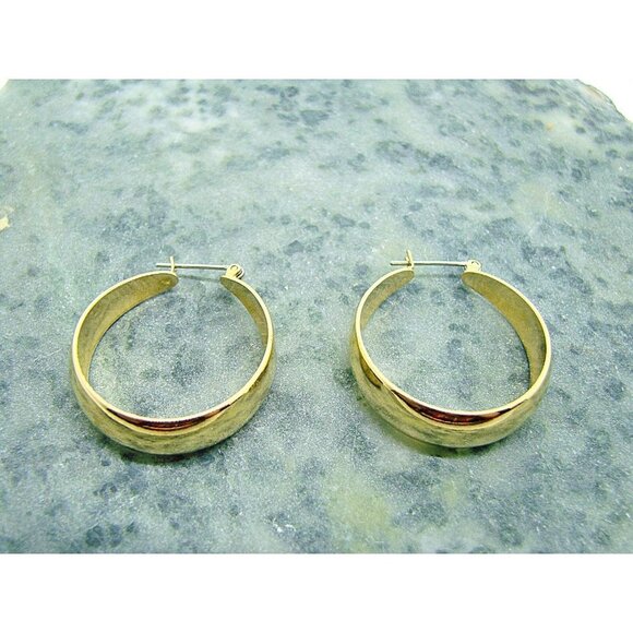 Lot of 3 Hoop and Semi Hoop Gold Tone Pierced Earrings 1" Minimalist - Picture 2 of 12